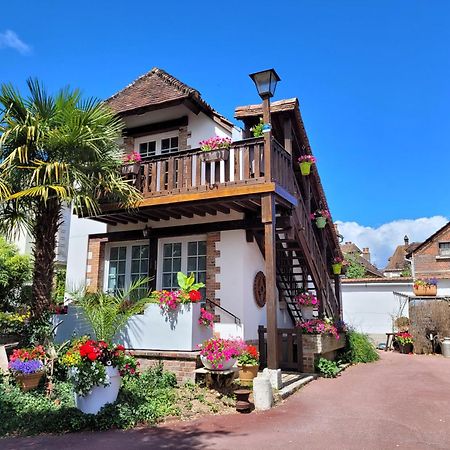 Gite Le Balcon Flaubert フォルジュ・レゾー エクステリア 写真