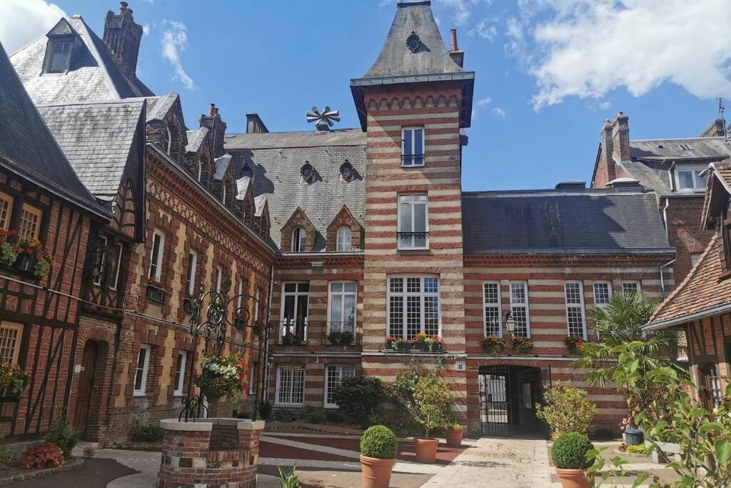 Gite Le Balcon Flaubert フォルジュ・レゾー エクステリア 写真