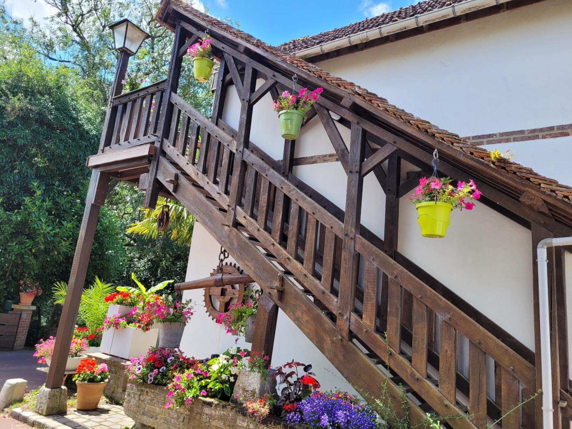 Gite Le Balcon Flaubert フォルジュ・レゾー エクステリア 写真